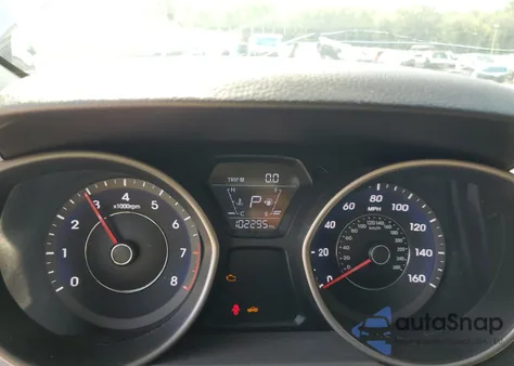 2016 Hyundai Elantra Se из США, поврежденный, VIN 5NPDH4AE2GH758561